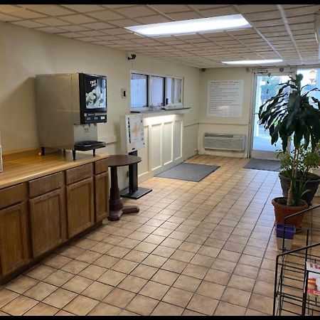 Economy Inn Of Greenville, Near Ecu Health Center Εξωτερικό φωτογραφία